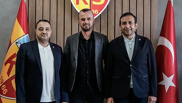 Kayserispor'da dikkat çeken İlhan Parlak görevi