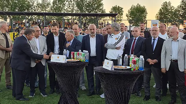 Kayserispor'da herkes bu gelişmeyi bekliyordu! Transfer tahtası için kritik adım