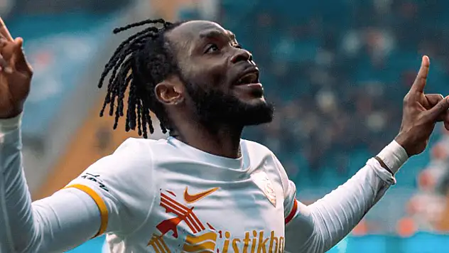 Kayserispor'da sözleşmesi bitiyor: Attamah takımda kalacak mı? İşte yanıtı