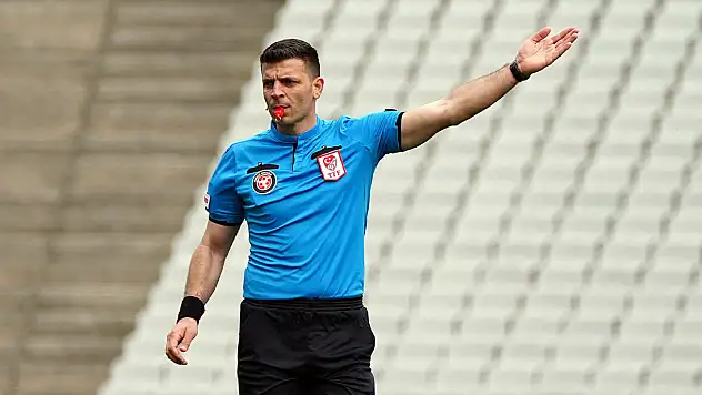 Kayserispor – Samsunspor maçının hakemi Ümit Öztürk'ün dikkat çeken istatistiği…