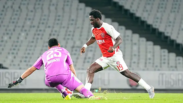 Kayserispor son maçı oldu! Beklenen ayrılık yaşandı