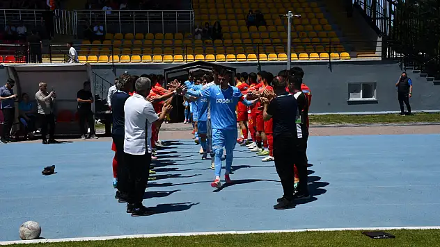 Kayserispor U19 takımından örnek davranış!