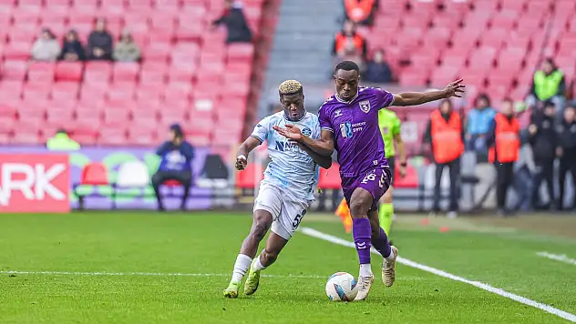 Kayserispor'un da ilgilendiği Maestro'nun yeni takımı belli oldu