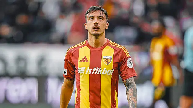 Kayserisporlu o futbolcu Süper Lig'in en iyileri arasında yer aldı