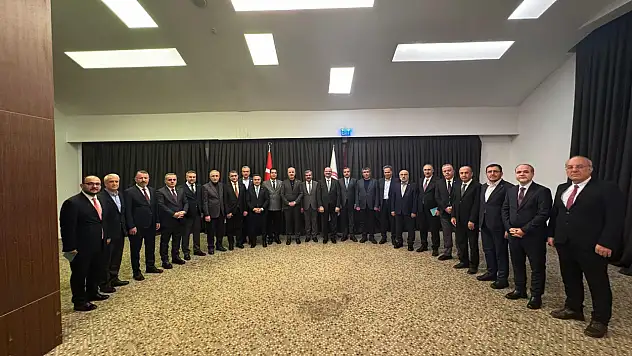 KAYÜ Rektörü Karamustafa, AÜB İstişare Toplantısı'na katıldı