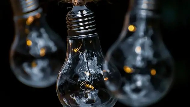 KCETAŞ'tan hafta sonu uyarısı - O ilçelerde elektrikler kesilecek - 24 Aralık 2023