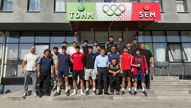 Keçiören Güreş Takımı yeni sezon için Kayseri'yi seçti