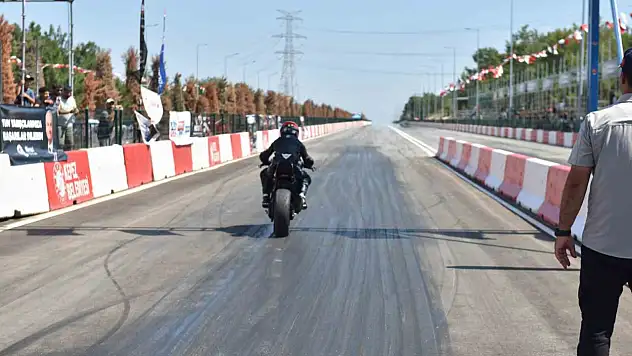 Motodrag heyecanı yüzleri bir araya getirdi!