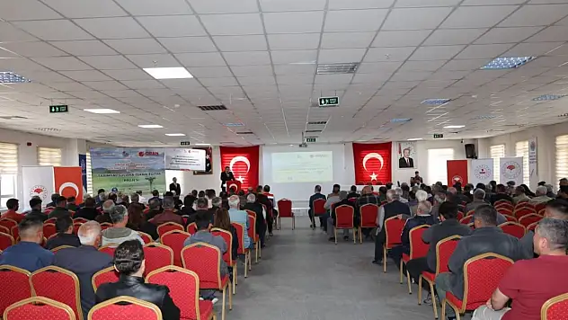 Kırsalda üreticilere Tarımsal Sulama Eğitimi verildi