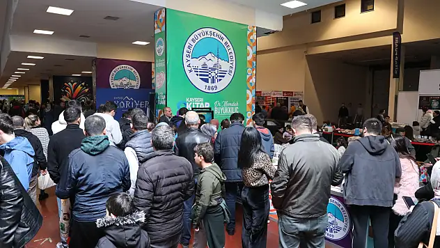 Kitap Fuarı'nda KAYMEK standı dikkat çekti