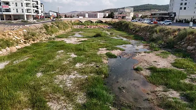 Fadlum Irmağı kuraklıkla savaşıyor