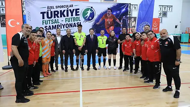 Kocasinan Belediyespor şampiyon oldu