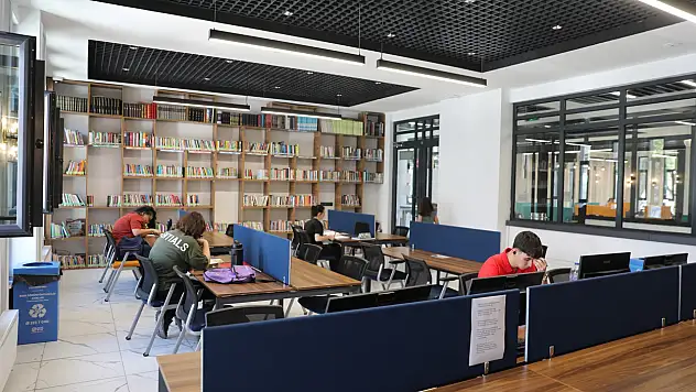 Kocasinan'ın gözde mekanı kütüphanelerin çalışma saatleri belli oldu