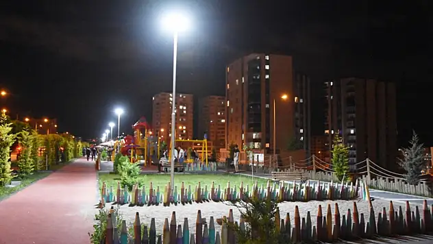 Kocasinan'ın ışıltılı parkları şehre renk katıyor!