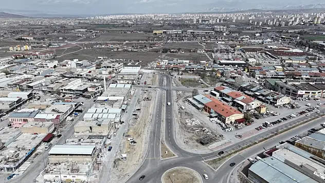 Kocasinan'ın o mahallesi artık daha konforlu: Başkandan önemli mesaj…