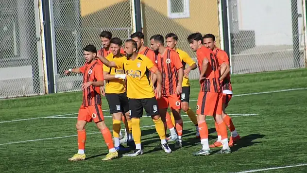 Kocasinan Şimşekspor gol yağdırdı!