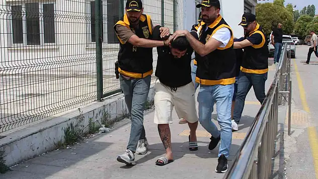 Komşusunun evine kurşun yağdırmıştı o şahıs hakkında yeni gelişme!