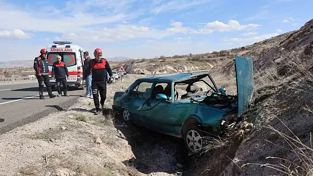 Nevşehir kontrolden çıkan Fiat Tofaş otomobil karşı şeride geçti: 1 yaralı
