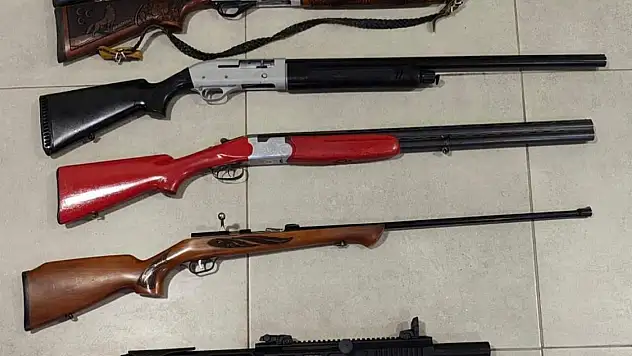 Konya'da ruhsatsız tüfek operasyonu!