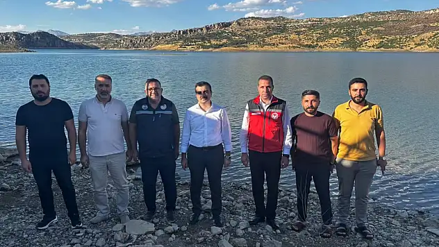 Baraja dev takviye: 820 bin şabut ve sazan yavrusu bırakıldı