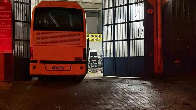 Kayseri'de otobüs ustası krikonun kayması sonucu hayatını kaybetti!