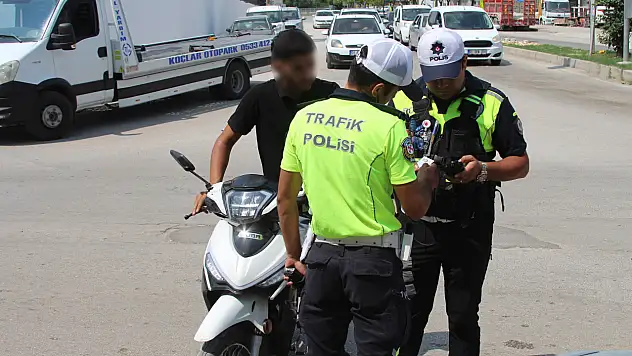 Kurallara uymayan motosiklet sürücülerine ceza yağdı!