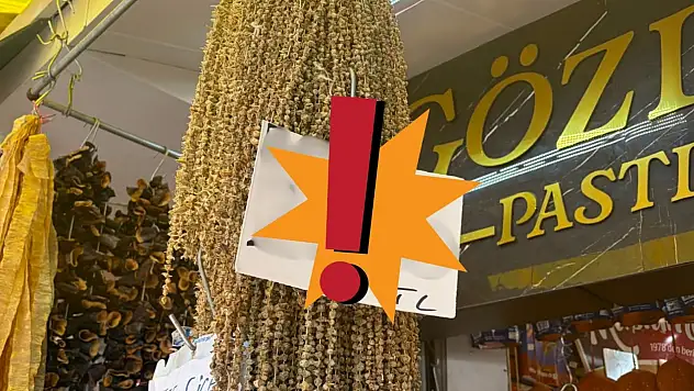 Kuru çiçek bamya fiyatı cep yakıyor: Tezgahta dikkat çeken etiket!