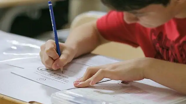 LGS'de İlk Yerleştirme Verileri Açıklandı! İşte Dikkat Çeken Rakamlar