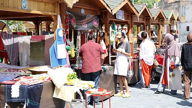 Maharetli kadınlar Talas'ta buluştu!