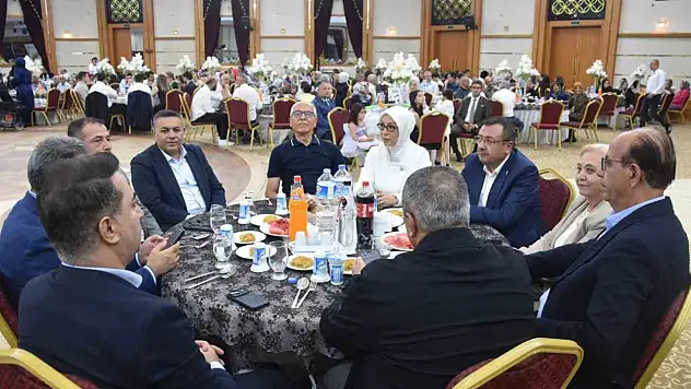 Er ve Baran ailelerinin mutlu günü