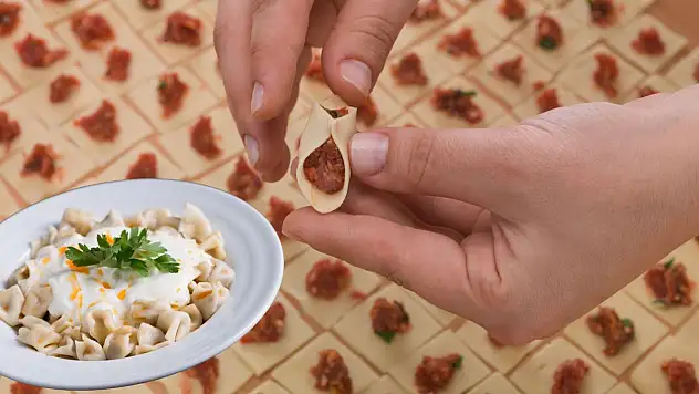 Mantı harcına sakatat karıştırmışlar!