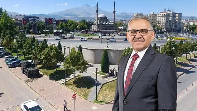 Medya raporu ortaya çıktı: Başkan Büyükkılıç Türkiye'de ilk 10'da!