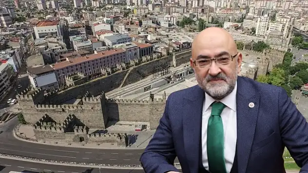 Melikgazi adının sırrını Murat Cahid Cıngı açıkladı: İlçe ismi nereden geliyor?