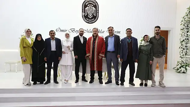 Melikgazi Belediyesi'nde aynı gün içinde 60 nikah kıyıldı!