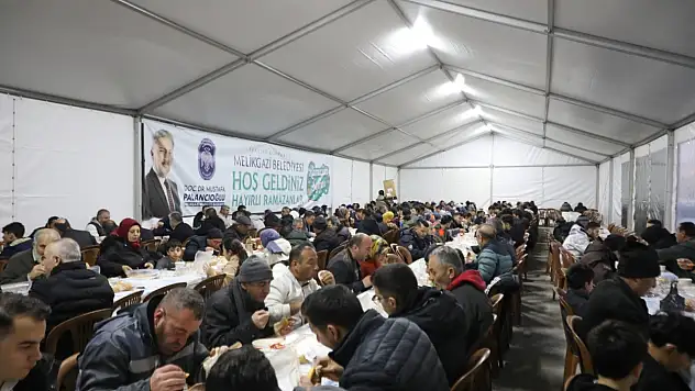 Melikgazi Belediyesi'nden Ramazan ayında yardımlaşma ve dayanışma odaklı hizmet!