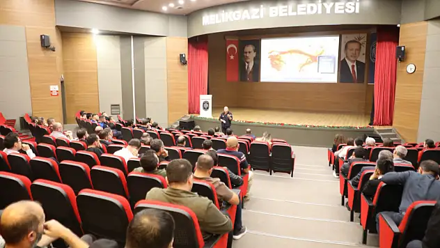 Melikgazi Belediyesi personelin gelişimine önem veriyor!