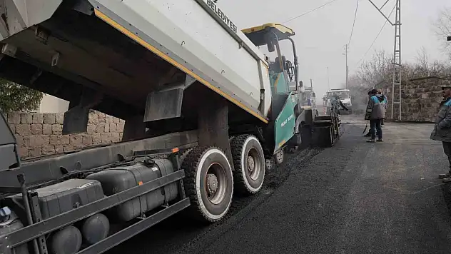 Melikgazi Belediyesi'nden hizmet tufanı: Hangi mahallenin yolları yenilendi?