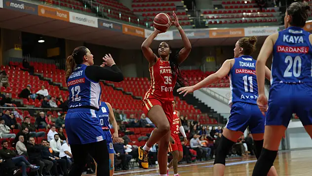 Melikgazi Kayseri evinde fırtına gibi: Çanakkale'ye 19 sayı fark