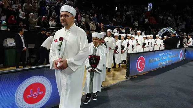 260 öğrenci hafızlık icazeti aldı