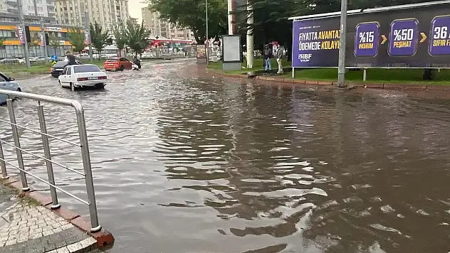 Meteoroloji uyardı: Kayseri'nin 8 ilçesinde su ve sel baskını olabilir!