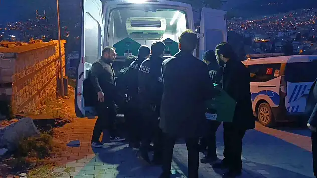 Kahramanmaraş'ta metruk binada şüpheli ölüm