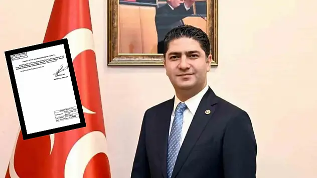 MHP'den dikkat çeken adım: İsmail Özdemir, teklifi Meclis'e sundu