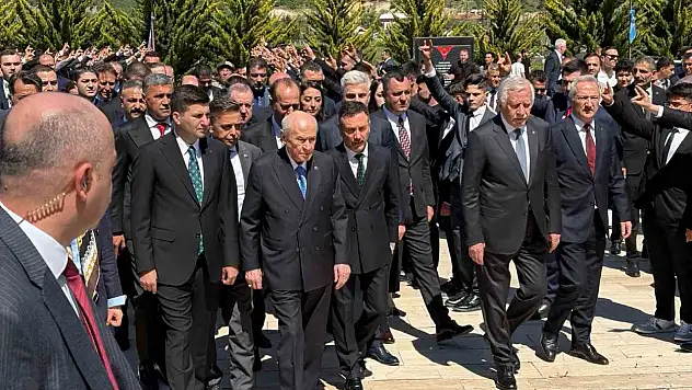 Bahçeli Kızılcahamam'da şehitleri yad etti