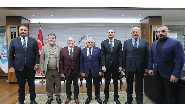 MHP Kayseri'den Başkan Büyükkılıç'a ziyaret