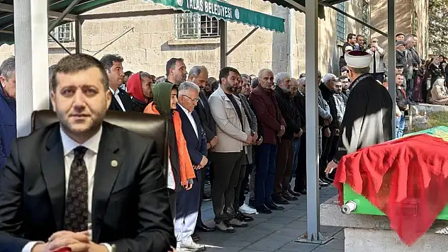 MHP'li Ersoy'dan kadın cinayetleri açıklaması: 'Mücadelemiz sürecek'