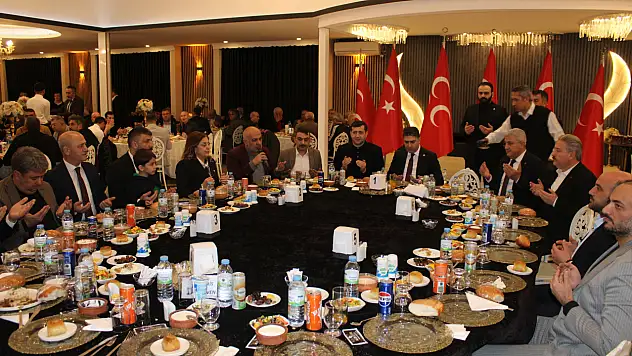 MHP'li Özdemir'den gündeme ilişkin önemli değerlendirmeler: Dikkat çeken detaylar...