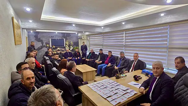 MHP Melikgazi'den 58 mahalleye Ramazan desteği
