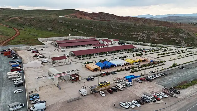 Modern kurban pazarı hizmeti devrede