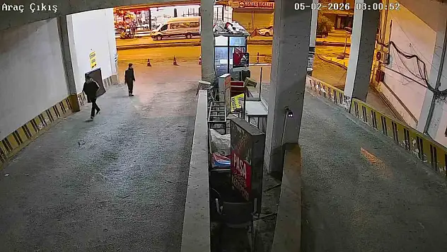 Çaldıkları motosikletle gezerken yakalandılar