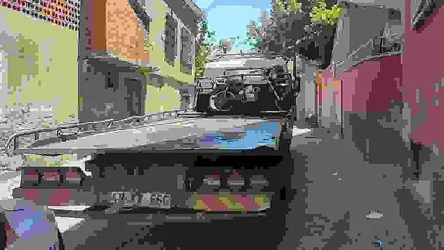 Motosikleti çalıp kaçmak isteyen iki şüpheliden biri yakalandı